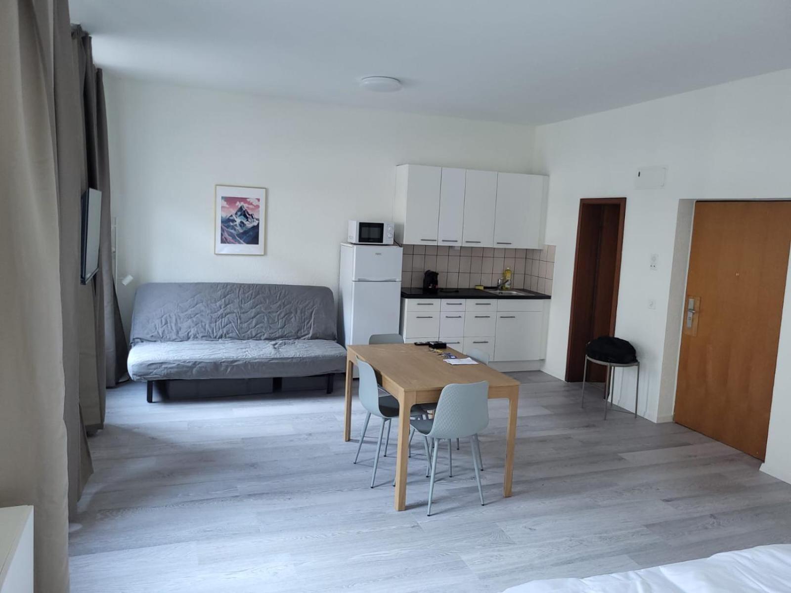 Hitrental Seefeld - Kreuzstrasse Apartments Zurich Extérieur photo