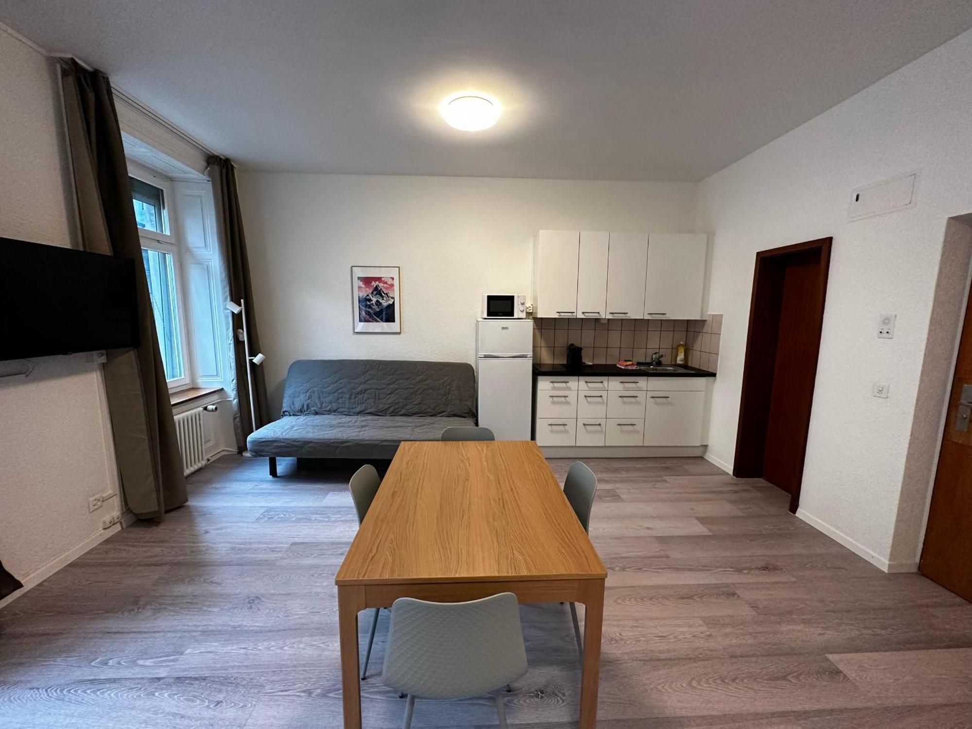 Hitrental Seefeld - Kreuzstrasse Apartments Zurich Extérieur photo