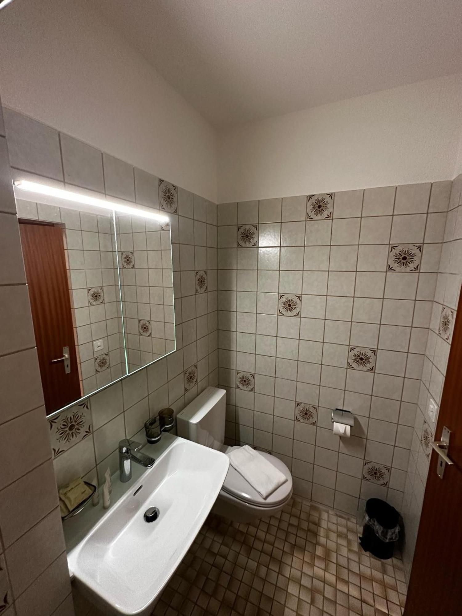 Hitrental Seefeld - Kreuzstrasse Apartments Zurich Extérieur photo